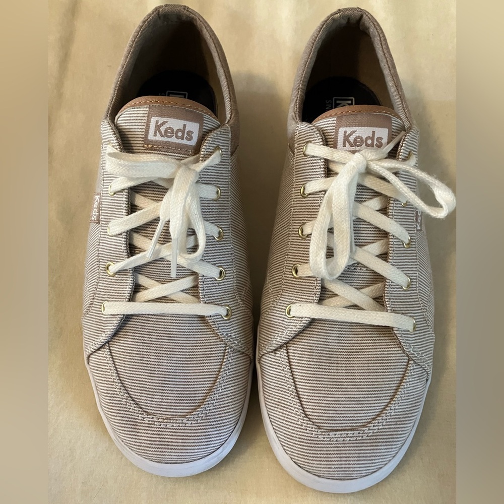 Keds Tan and White Sneakers- Women's 10W - Picture 3 of 11